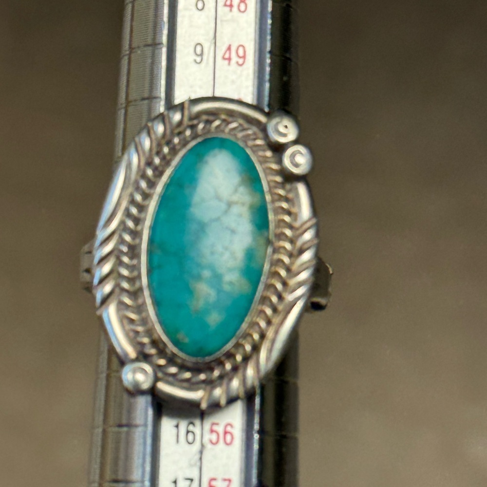 Native American sterling silver ring - size 6.5-7